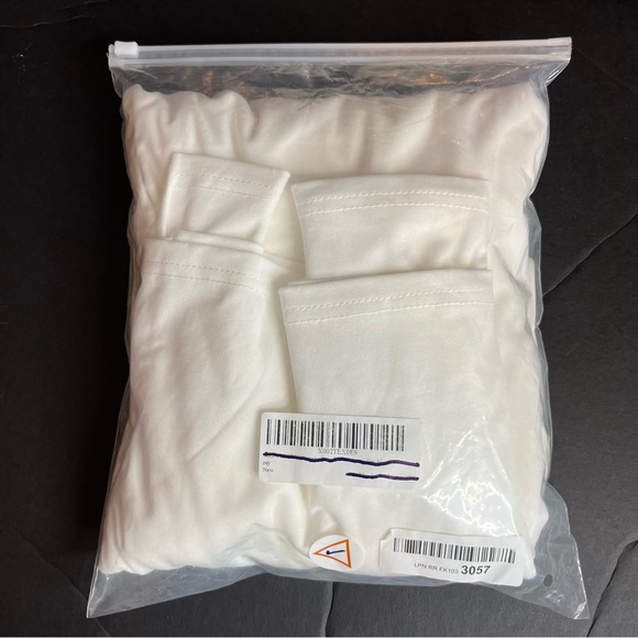 NEW Stylish White Jumpsuit Women’s Medium Asymmetrical Top Fabric Belt - Picture 8 of 8